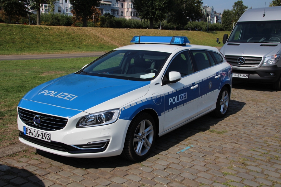 BP 16-193 - Volvo V60 - FuStW