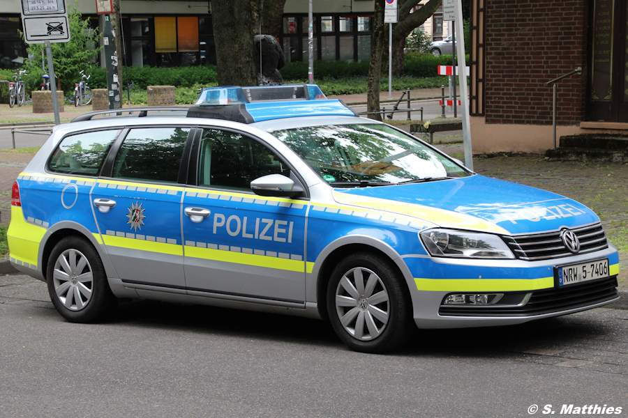 NRW 5-7406 - Volkswagen Passat - FuStW