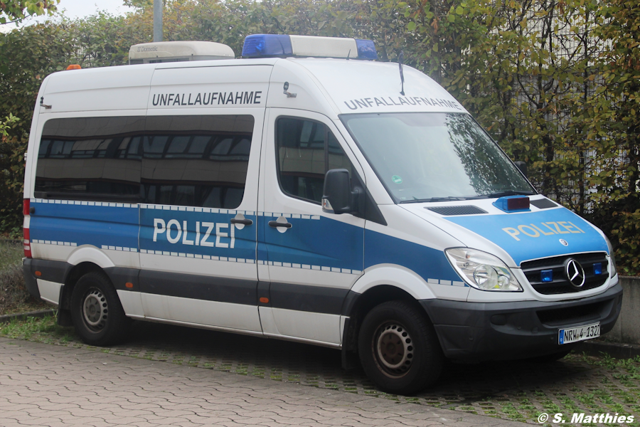 NRW 4-1327 - Mercedes-Benz Sprinter - VuKw