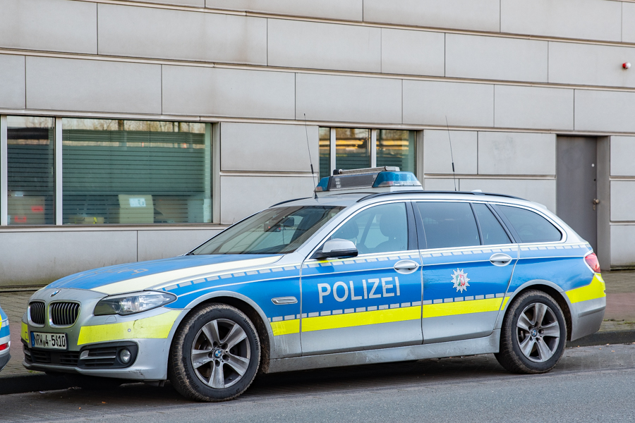 NRW 4-5610 - BMW 520d Touring - FuStW BAB ProViDa