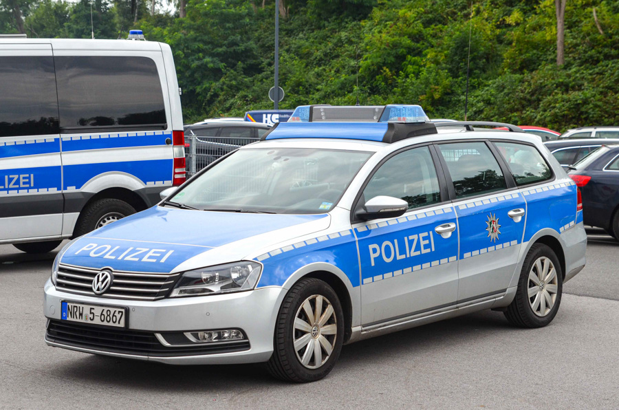 NRW 5-6867 - VW Passat B7 - FuStW