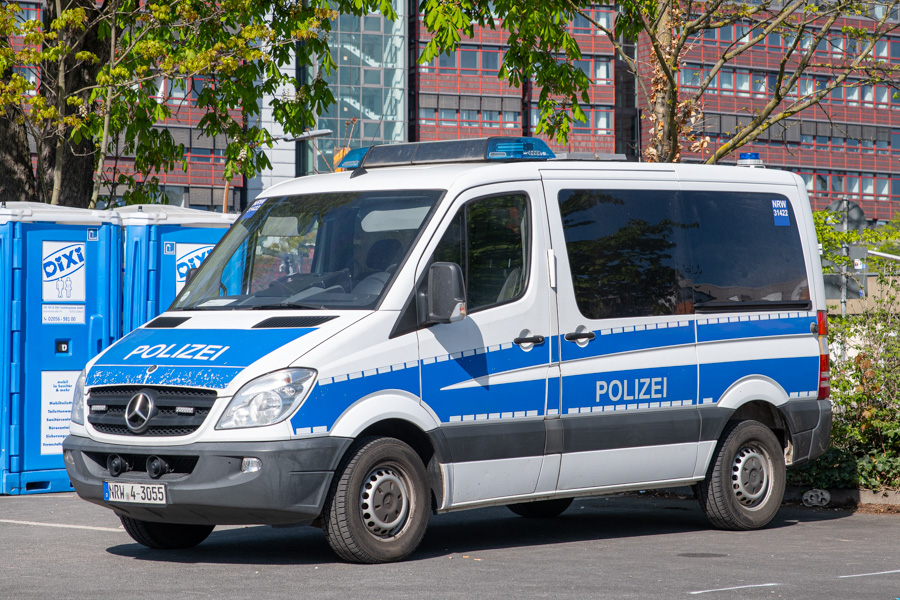 NRW 4-3055 - Mercedes-Benz Sprinter - HGrKW