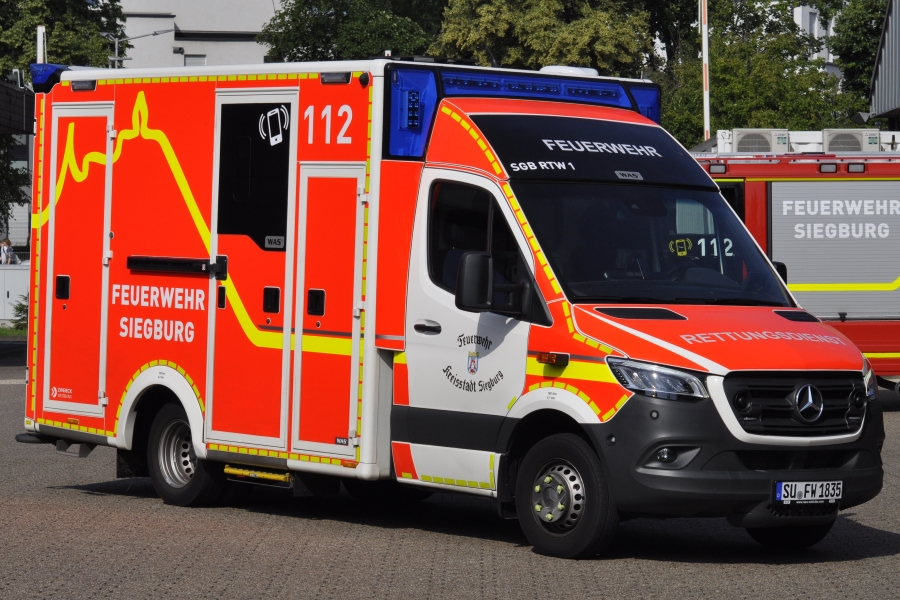 Florian Siegburg RTW-01