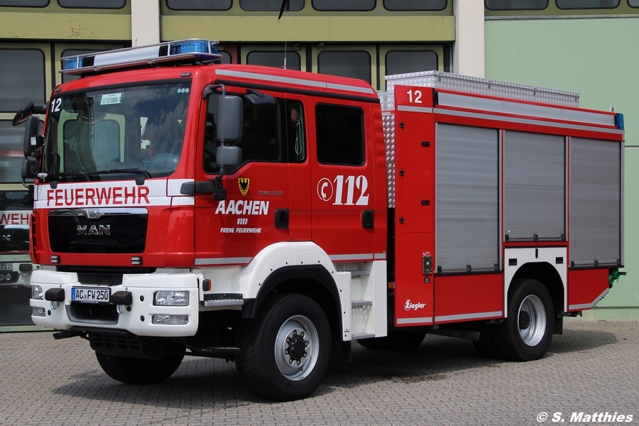 Florian Aachen 12 TLF3000-01 (a.D.)