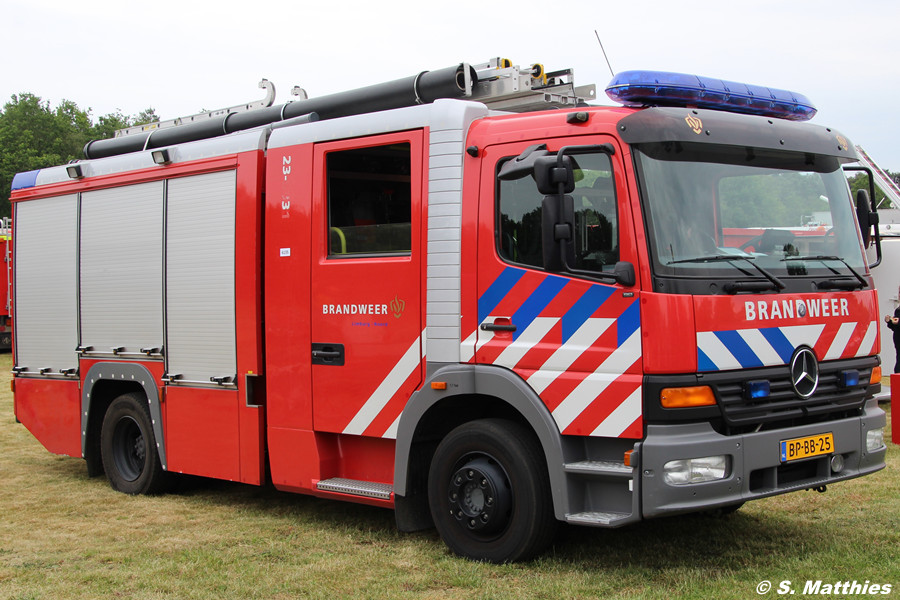 Echt - Brandweer - HLF - 23-6135 (a.D.)