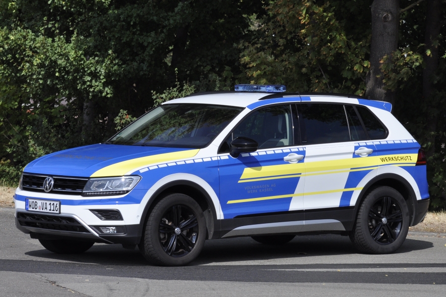 VW Werk Kassel-Baunatal - Werkschutz - Streifenwagen