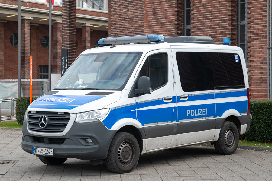 NRW 5-1678 - Mercedes-Benz Sprinter - HGrKW