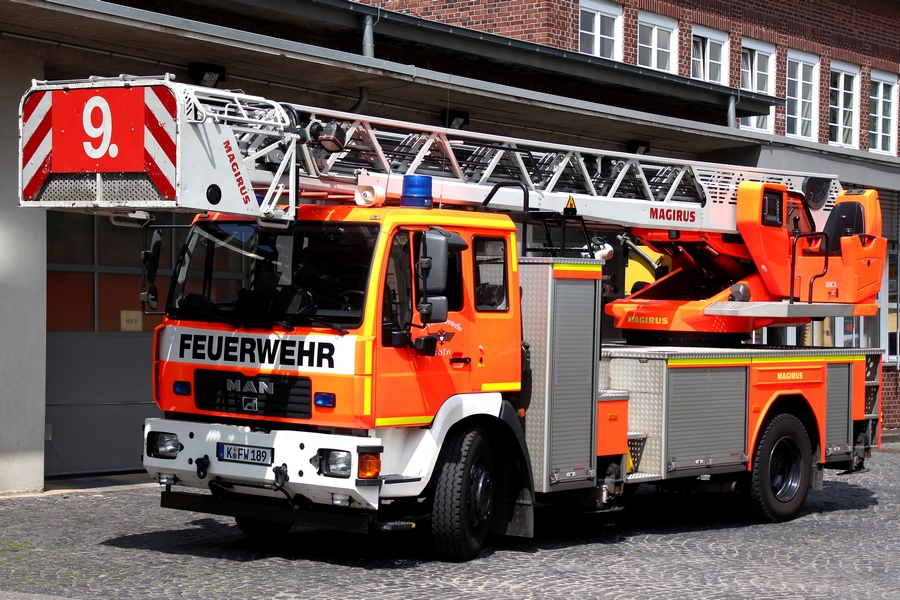 Florian Köln 09 DLK23-01 (a.D.)